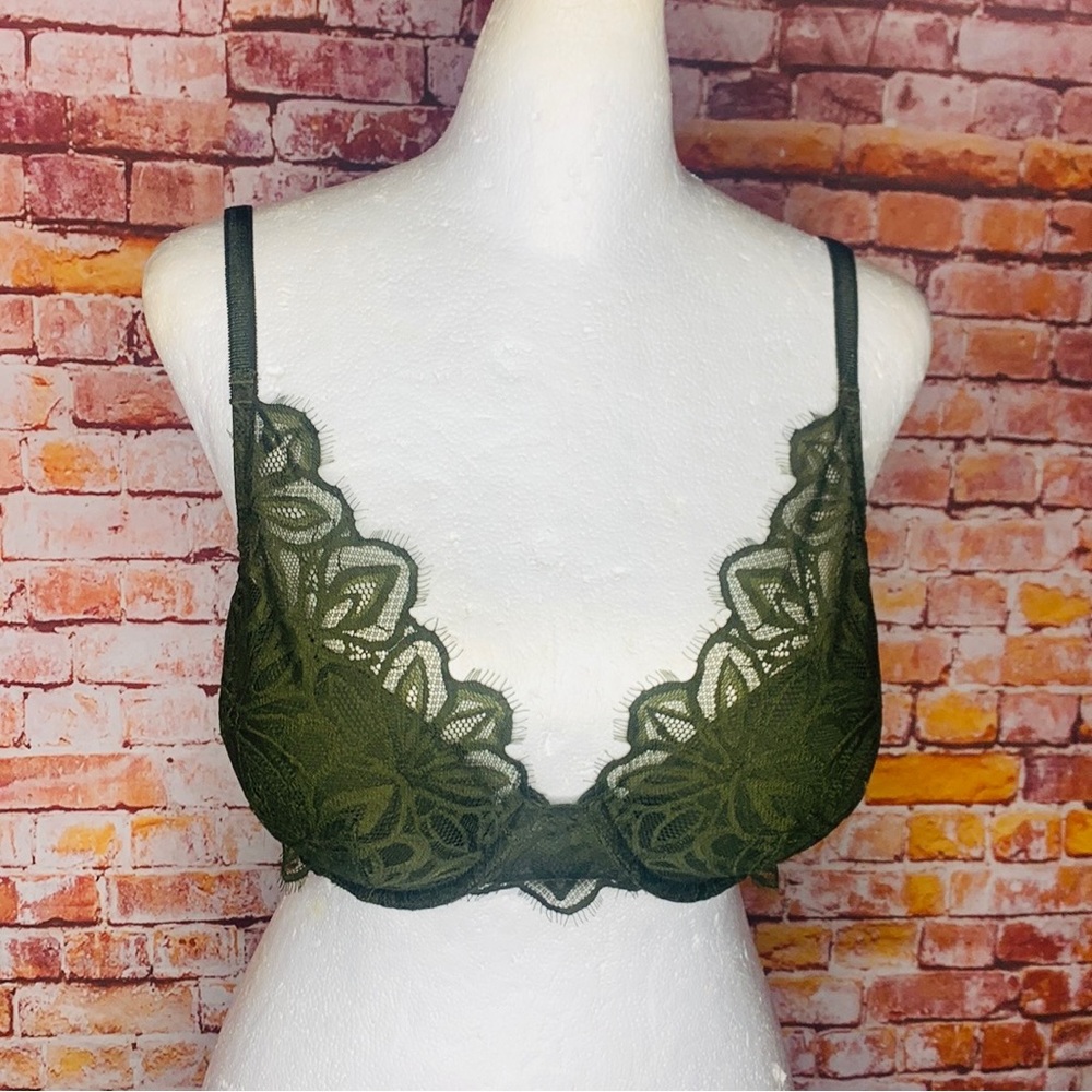 PINK Victoria's Secret Olive Green Lightly Padded Lace Bra